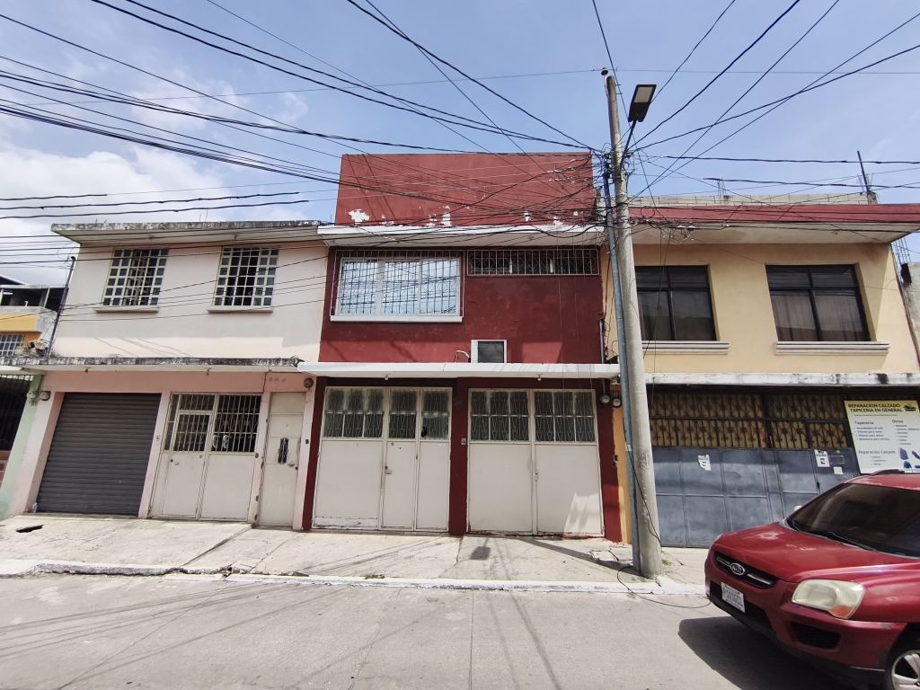 Vendo Casa 2 niveles, cerca VAS área social en la terraza San Miguel Petapa z.13